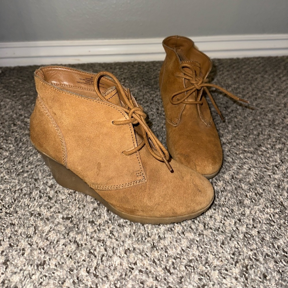 Light brown, wedge heels